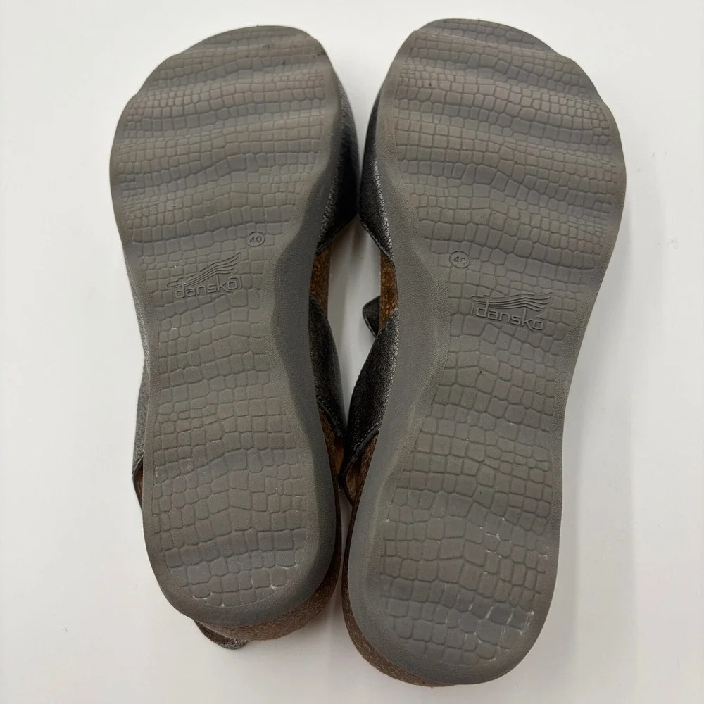 Dansko **teeny mark